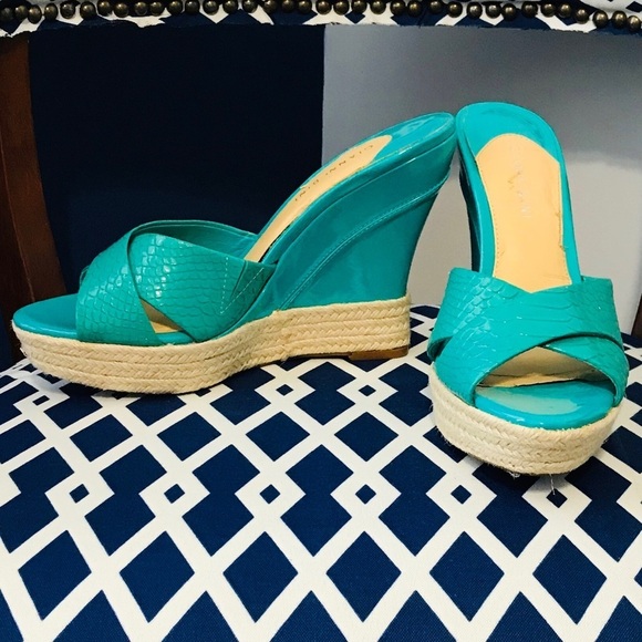 Wedge Espadrilles - Picture 1 of 8